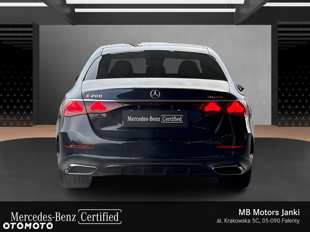 Mercedes-Benz Klasa E - 4
