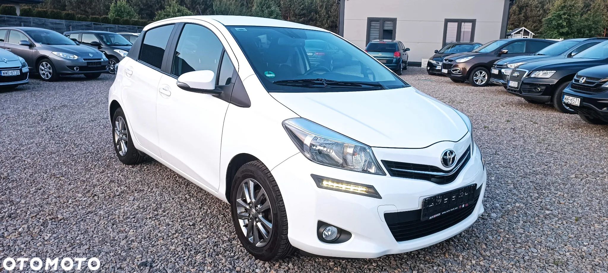 Toyota Yaris - 1