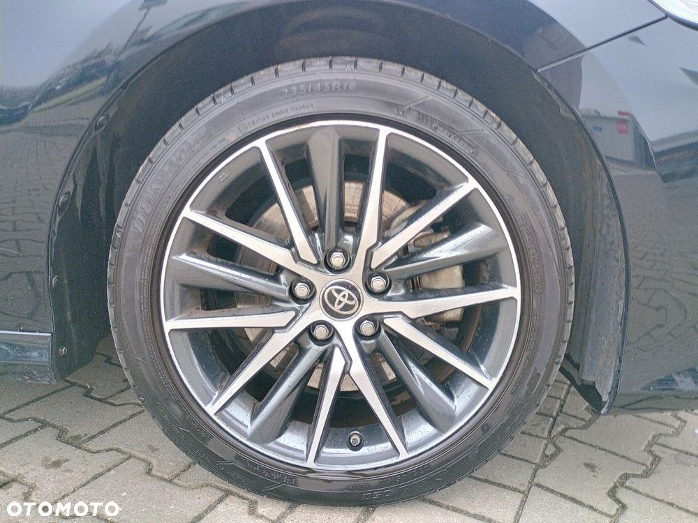 Toyota Camry 2.5 Hybrid Executive CVT - 10