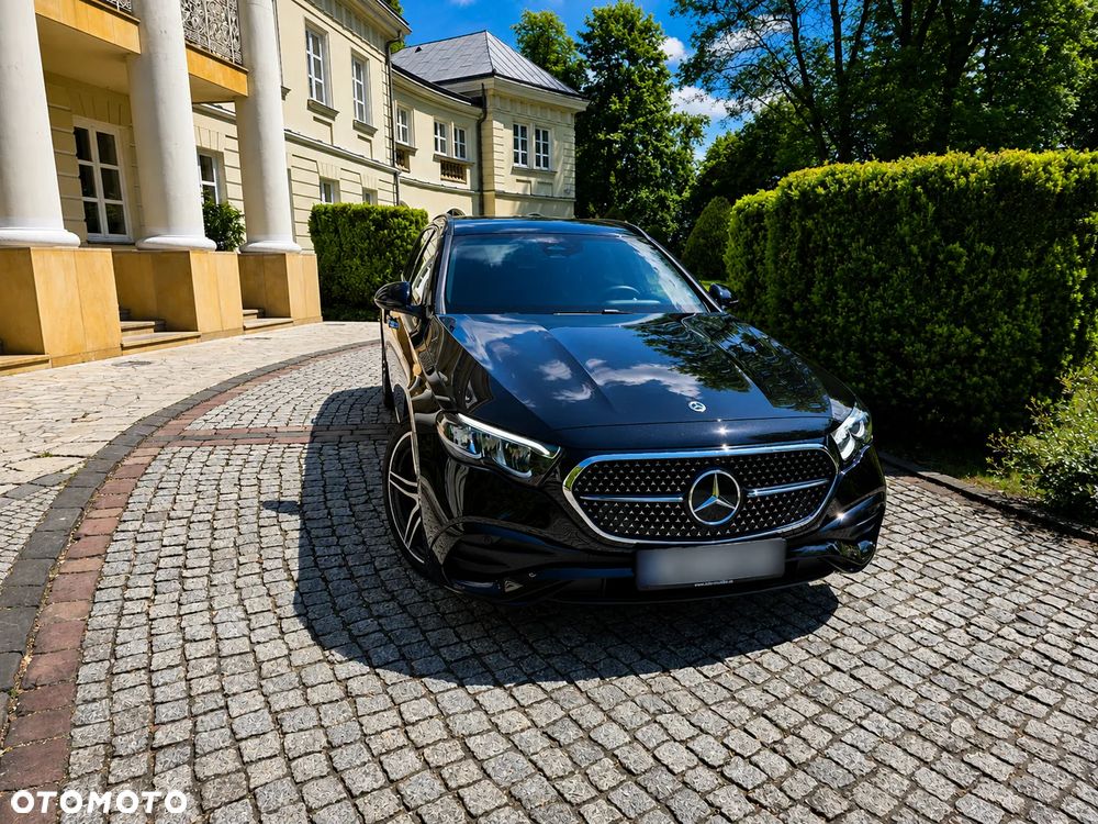 Mercedes-Benz Klasa E 220 d 4Matic 9G-TRONIC Edition AMG Line - 7