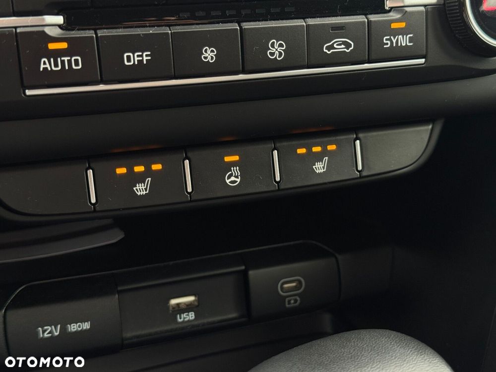 Kia XCeed 1.5 T-GDI M DCT - 30