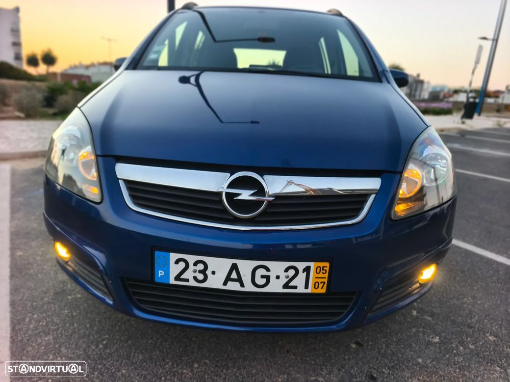 Opel Zafira 1.9 CDTi Enjoy - 39