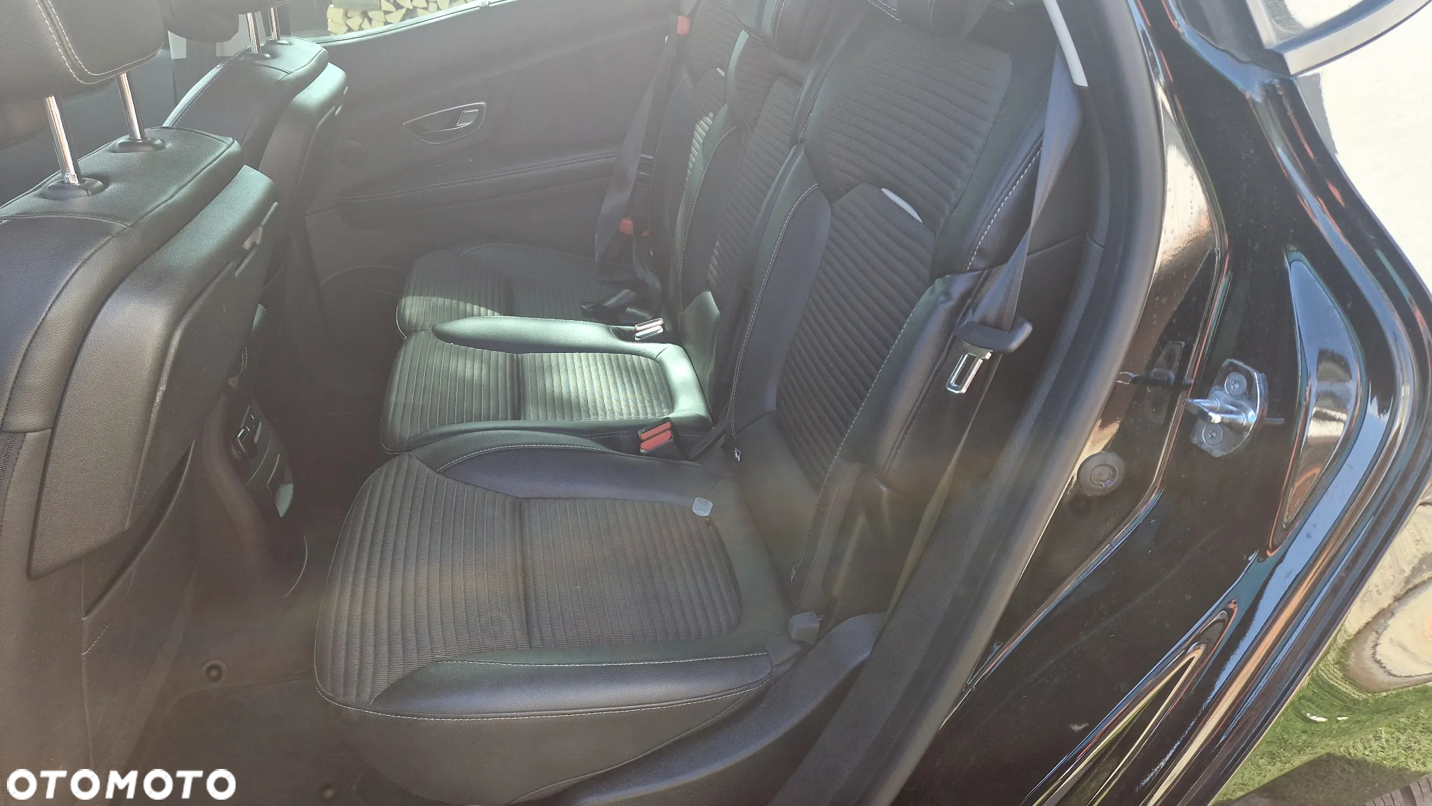 Renault Scenic ENERGY dCi 160 EDC BOSE EDITION - 3