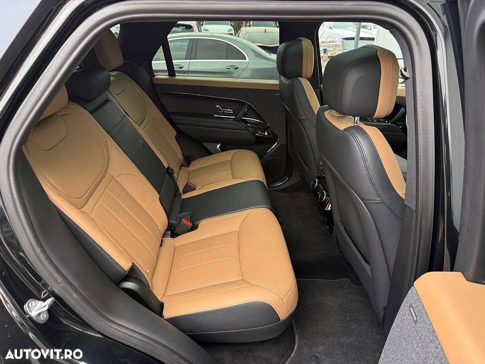 Land Rover Range Rover Sport 3.0 I6 D250 MHEV Dynamic SE - 23