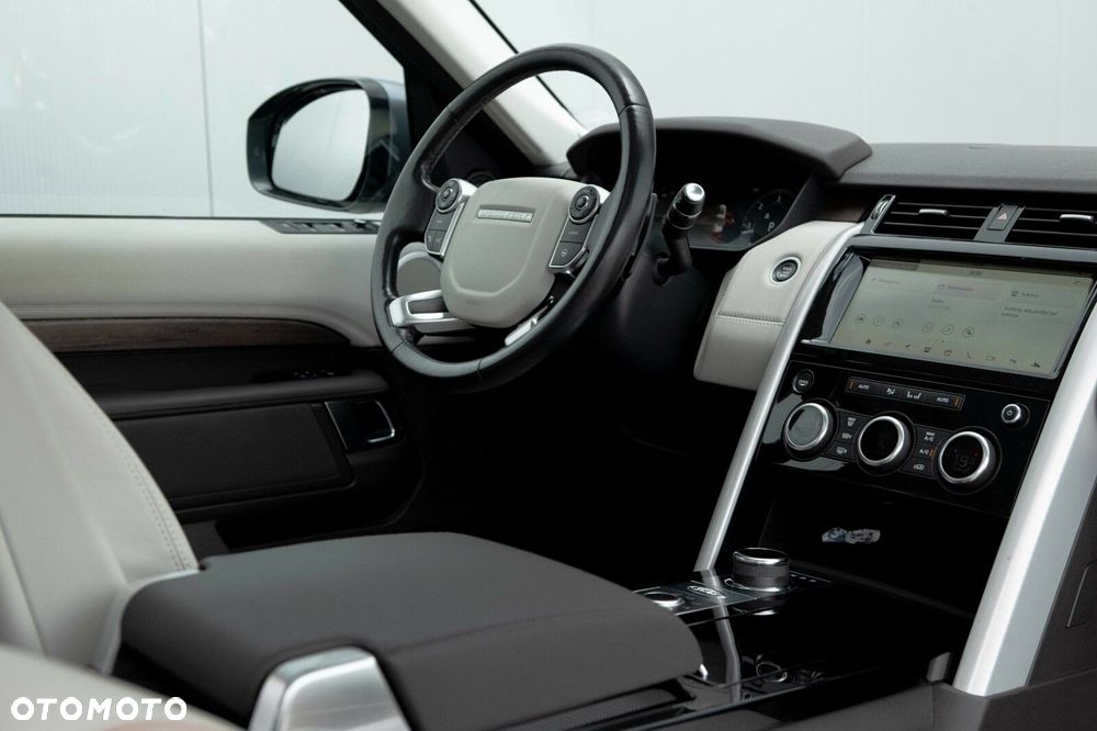 Land Rover Discovery - 24