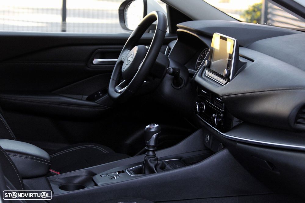 Nissan Qashqai 1.3 DIG-T Acenta - 18