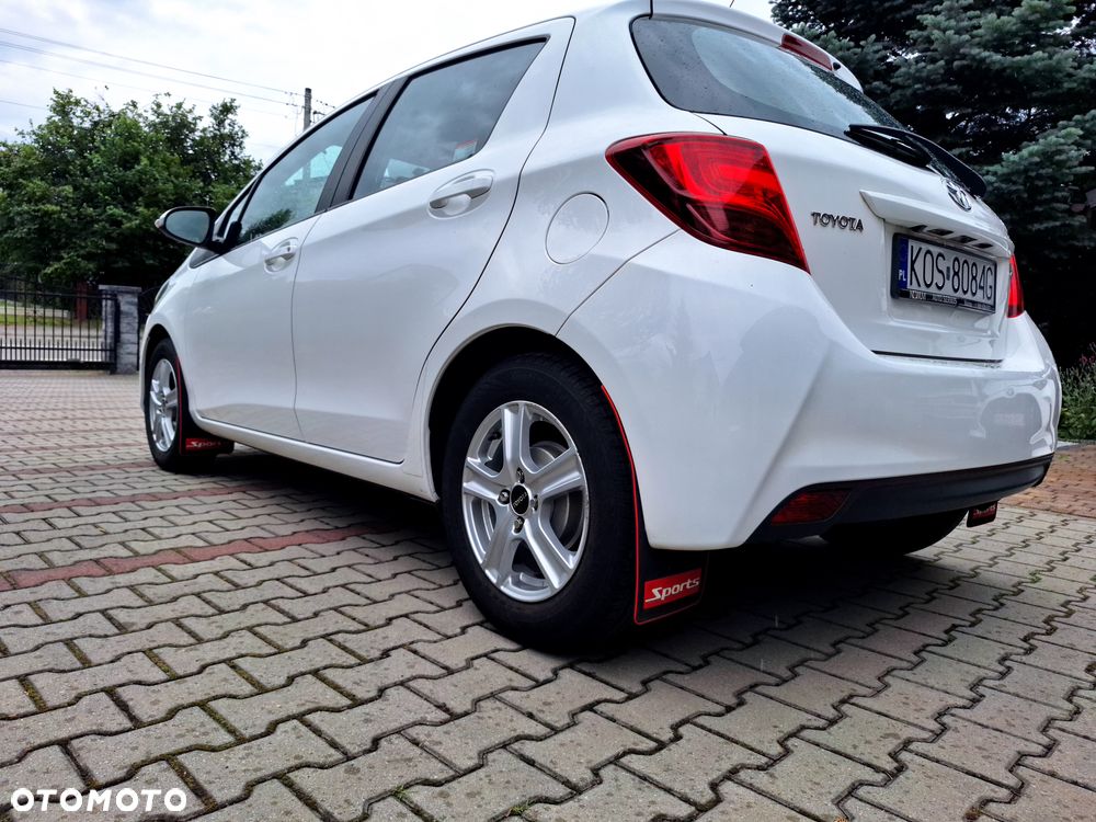Toyota Yaris - 6