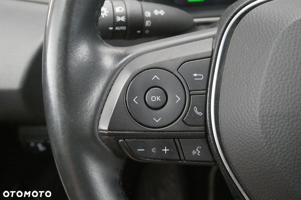 Toyota Corolla 1.8 Hybrid Comfort - 26