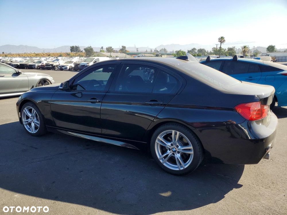 BMW Seria 3 335i Sport-Aut Sport Line - 3