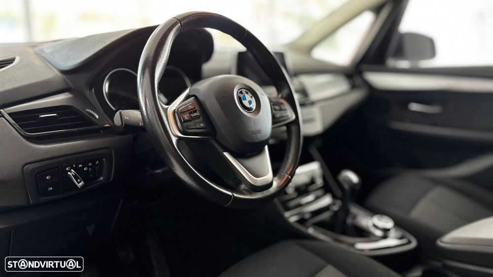 BMW 216 Active Tourer d Line Sport - 3