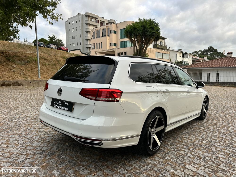 VW Passat Variant 2.0 TDI R-Line - 11