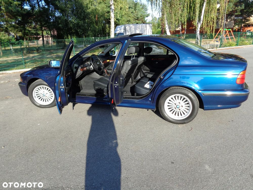 BMW Seria 5 - 17