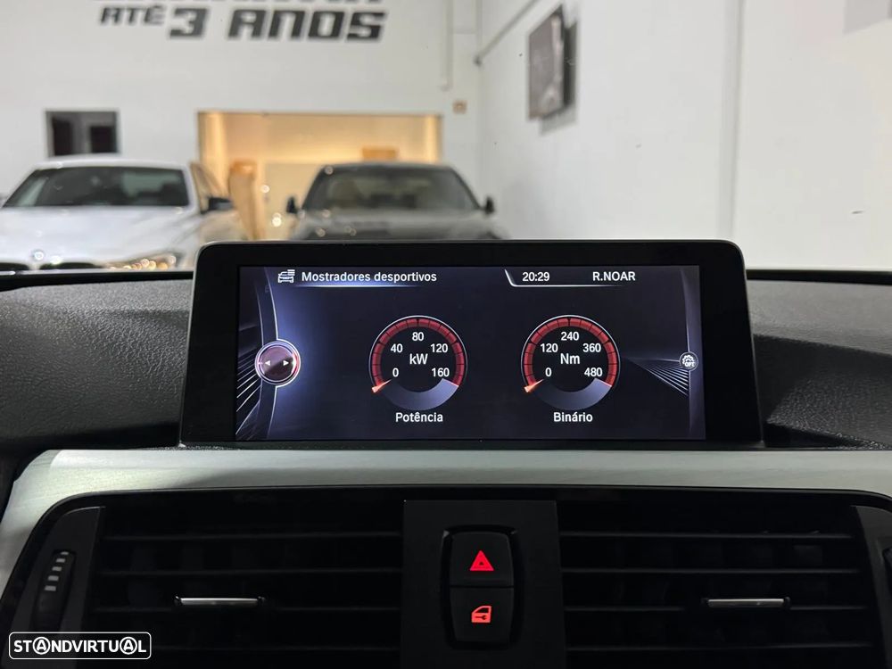 BMW 320 d Pack M - 34