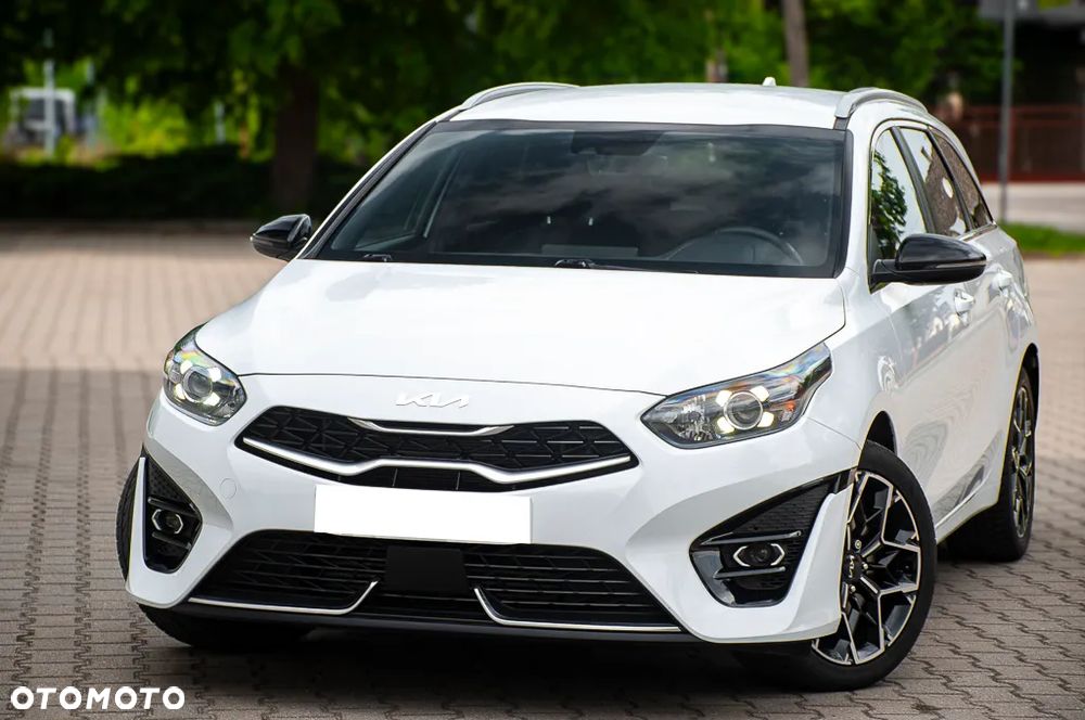 Kia Ceed 1.6 CRDi mHEV GT-Line DCT - 11