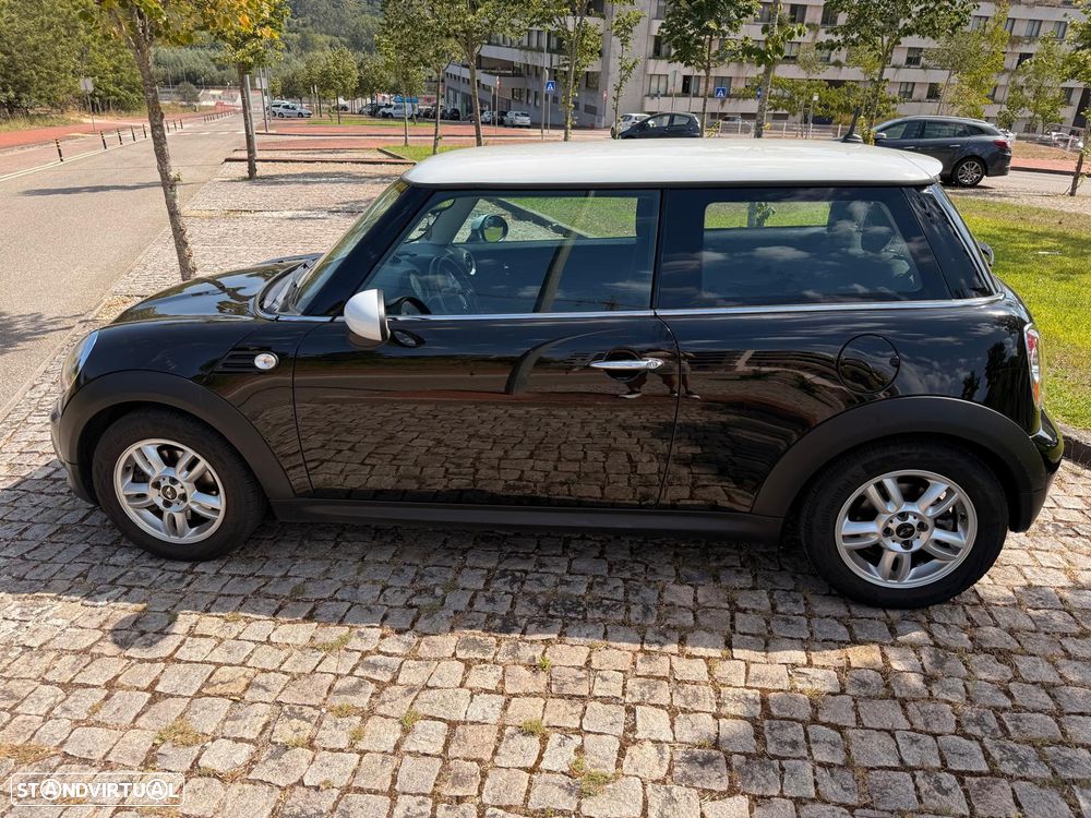 MINI 3 Portas One 1.6 - 6