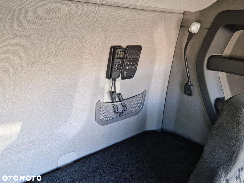 Scania R 460 A4x2NA - 26