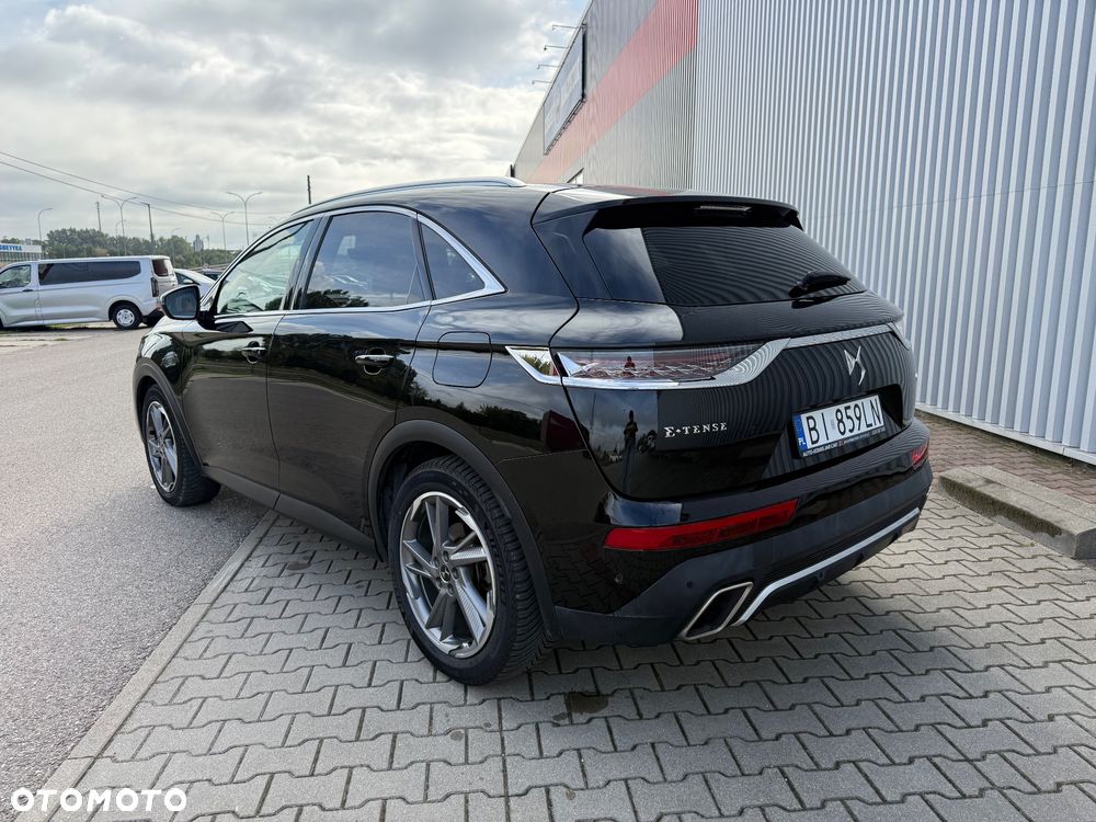 DS Automobiles DS 7 Crossback - 11
