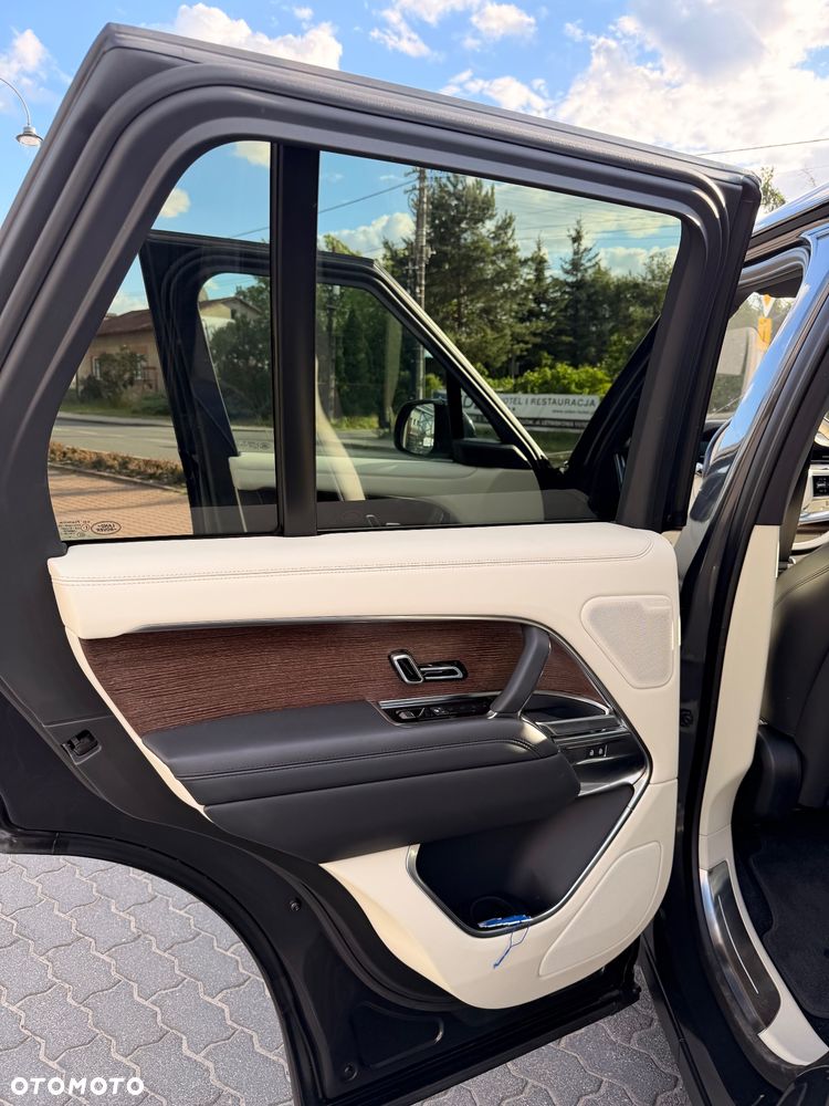 Land Rover Range Rover 3.0 D300 mHEV HSE - 19