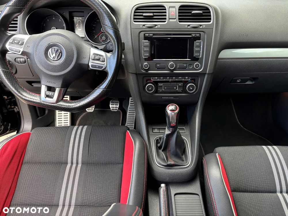 Volkswagen Golf VI 2.0 TSI GTI - 6