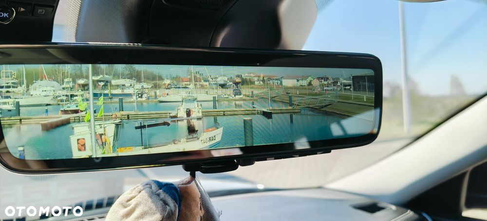 Jeep Grand Cherokee - 38