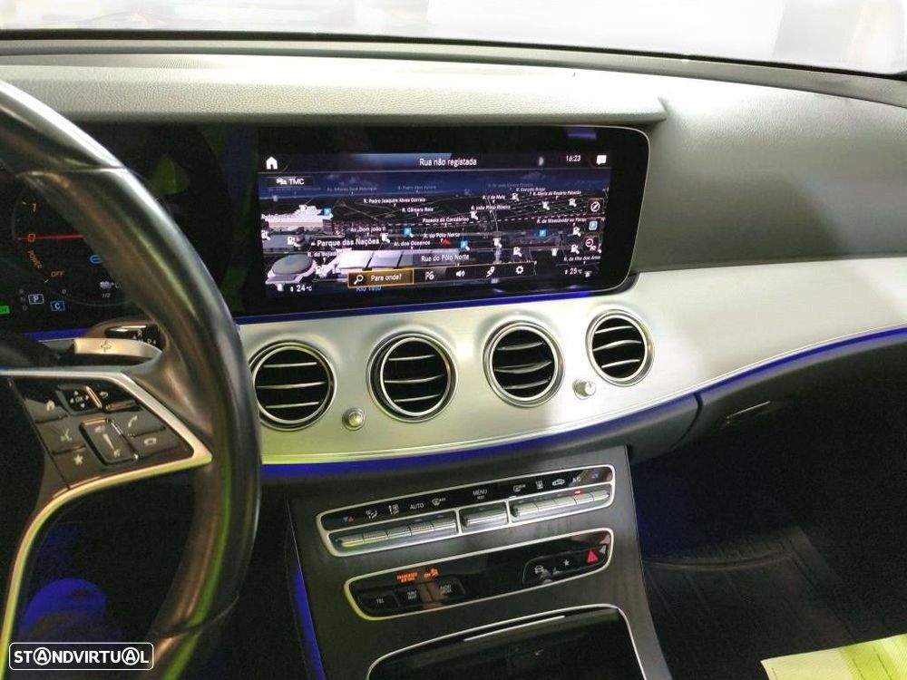 Mercedes-Benz E 300 de Avantgarde - 5