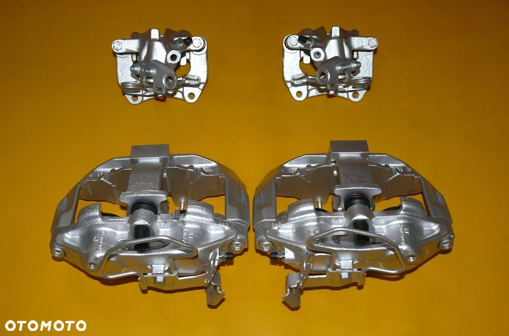 ZACISKI JARZMA LEWY PRAWY PRZÓD TYŁ AUDI A8 D2 S8 323/30 269/22 94-99r. - 10