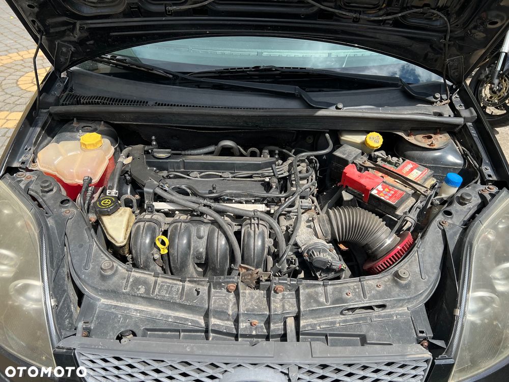 Ford Fiesta - 5