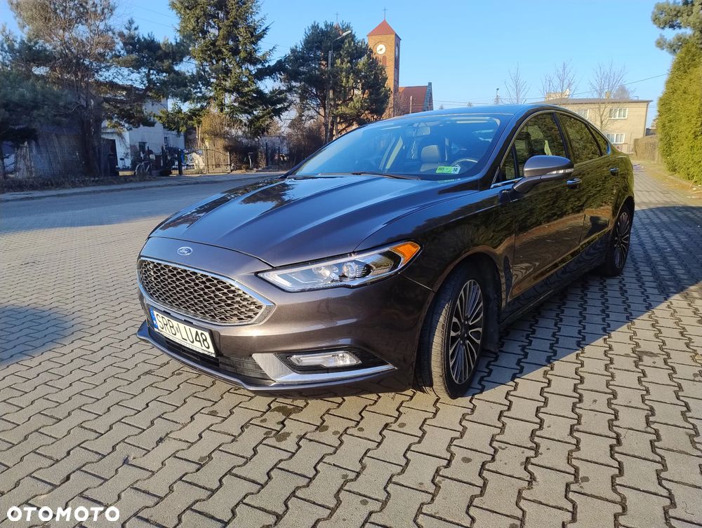 Ford Fusion 2.0 EcoBoost Titanium - 12