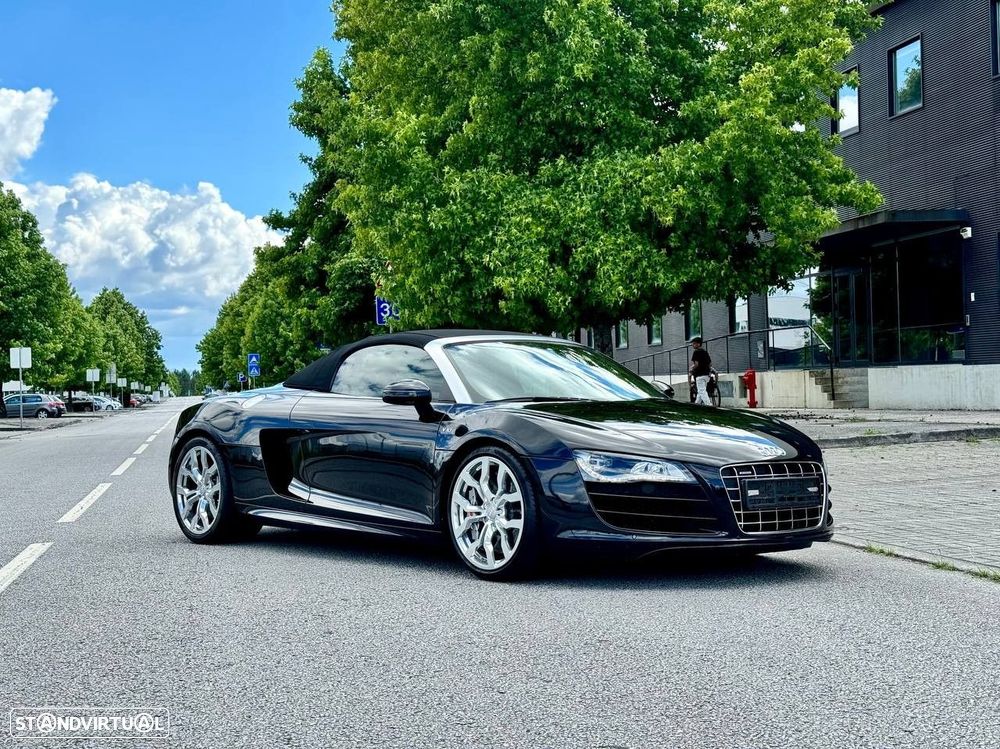 Audi R8 Spyder 5.2 FSi V10 quattro R tronic - 4