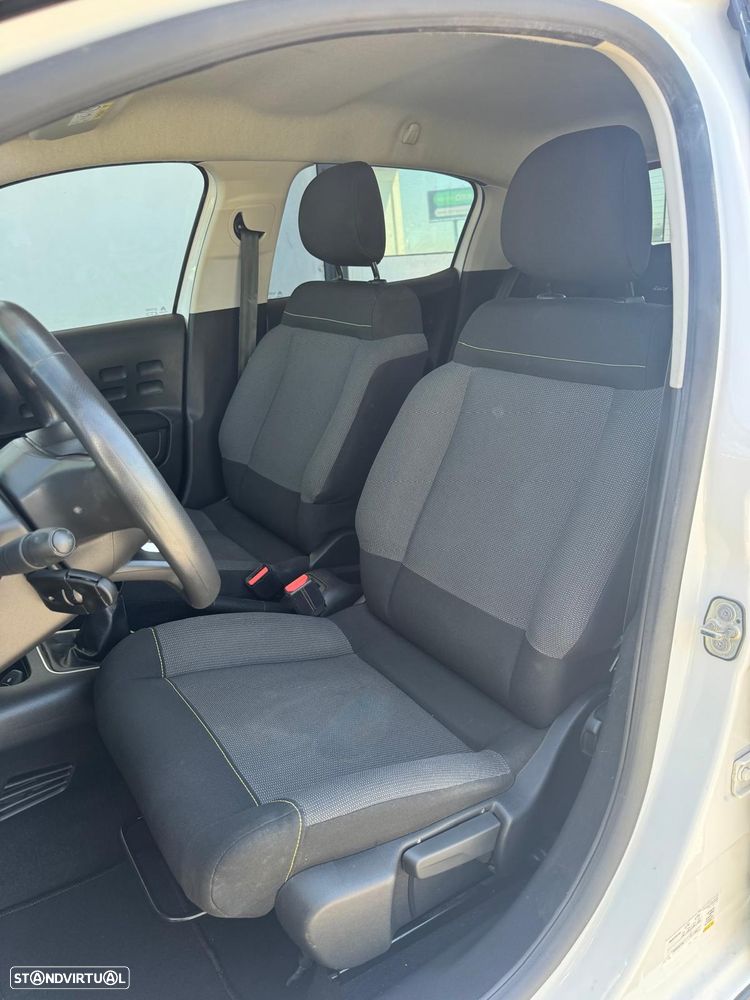 Citroën C3 1.2 PureTech C-Series - 17
