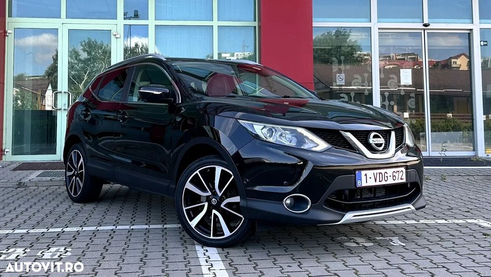 Nissan Qashqai 1.6 DCI Xtronic TEKNA - 2