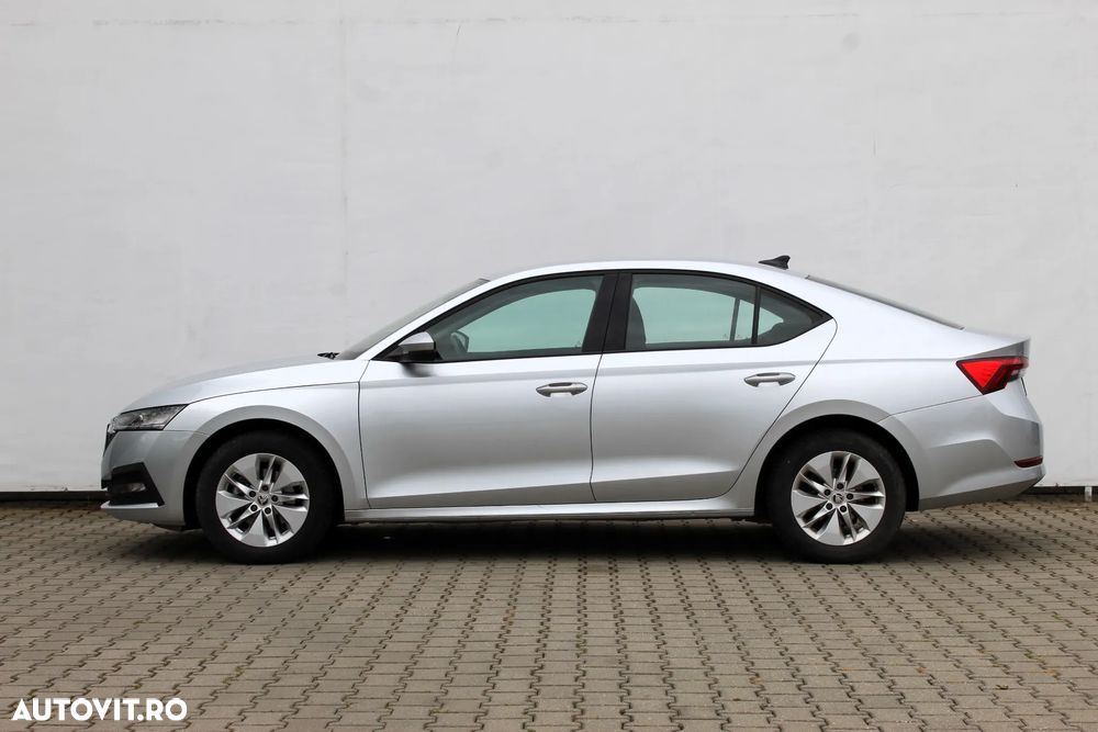 Skoda Octavia 2.0 TDI DSG Ambition - 3