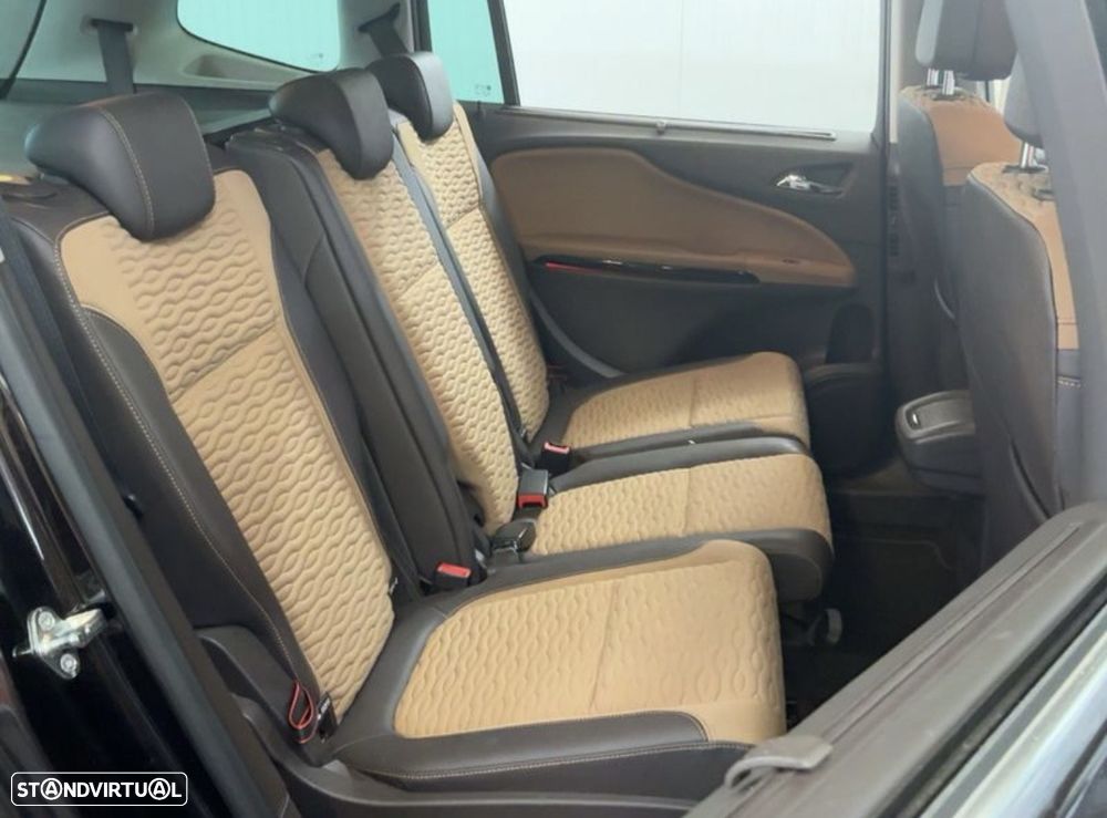 Opel Zafira 1.4 T Executive S/S J18 - 8