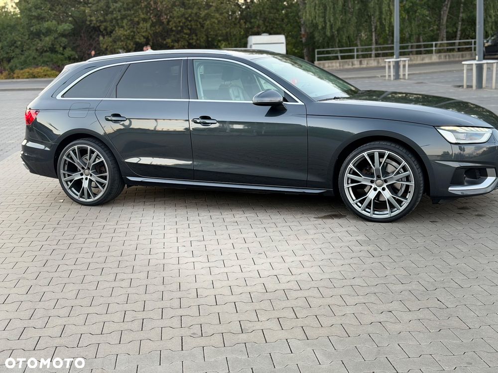 Audi A4 Avant 30 TDI S tronic advanced - 35