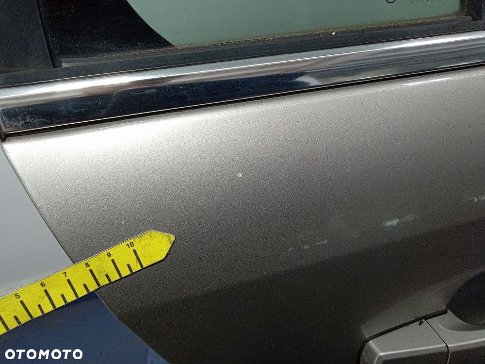 VECTRA C KOMBI DRZWI TYŁ PRAWE 2FU - 4