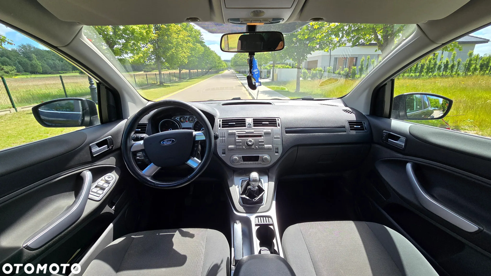 Ford Kuga - 23