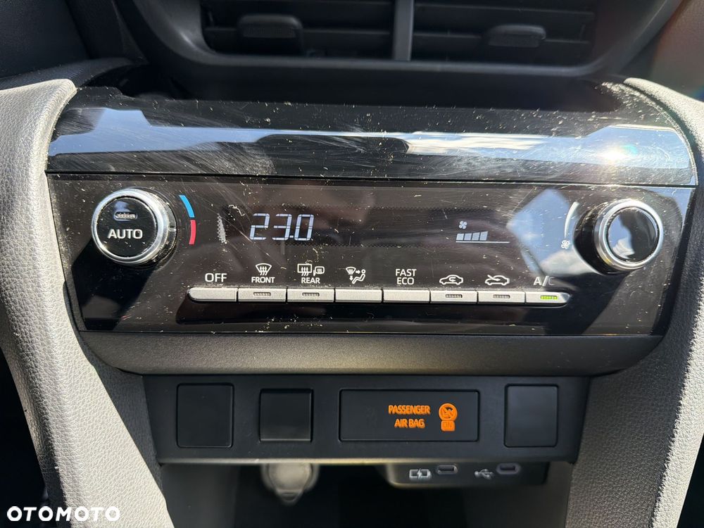 Toyota Yaris Cross Hybrid 1.5 Comfort - 19