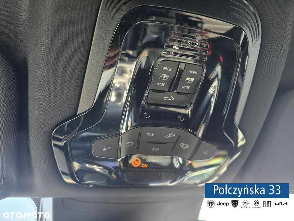 Alfa Romeo Stelvio - 29