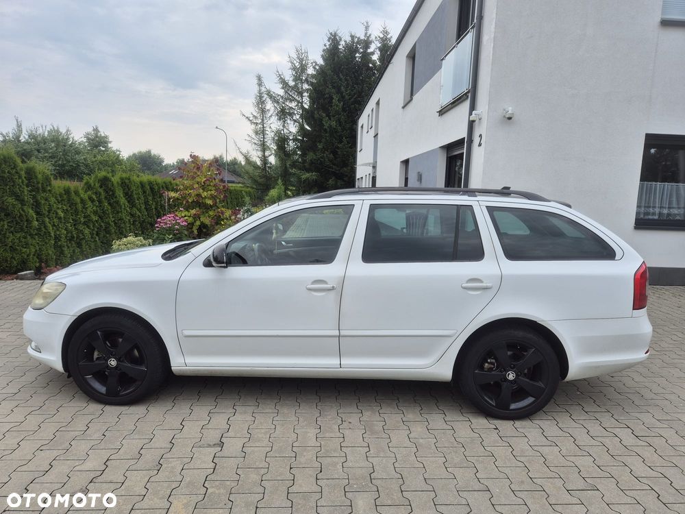 Skoda Octavia 2.0 TDI DPF Ambiente DSG - 4