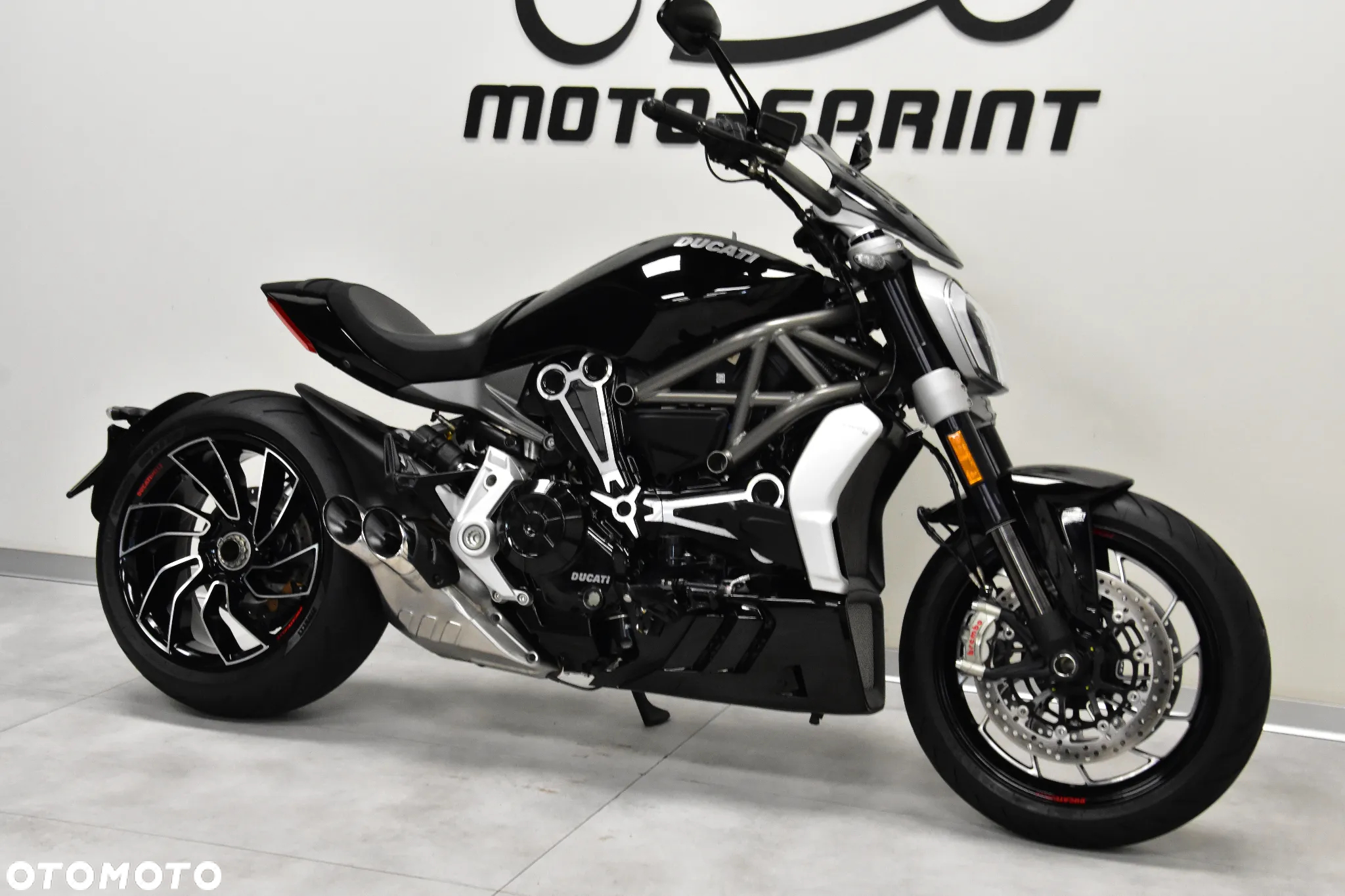 Ducati Diavel - 3