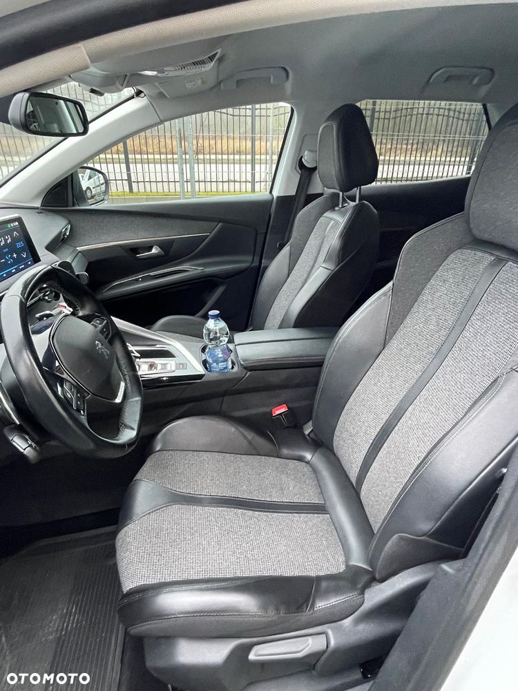 Peugeot 3008 1.5 BlueHDi Allure S&S - 10
