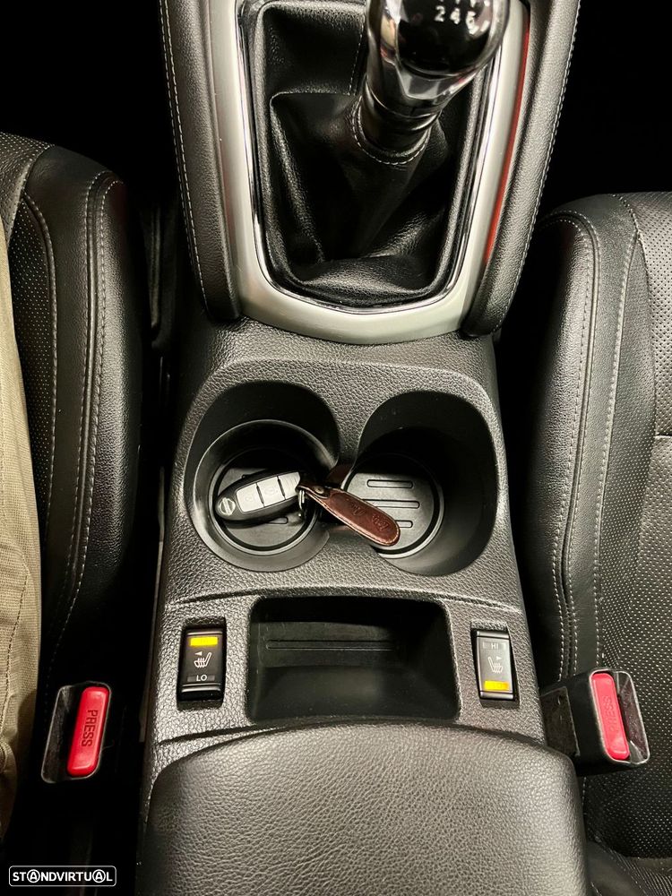 Nissan Qashqai 1.5 dCi N-Connecta Led - 17
