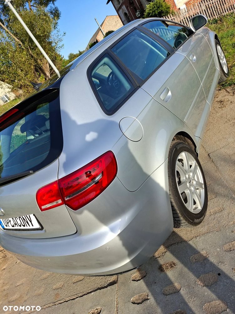 Audi A3 Sportback 1.6 TDI DPF S line Sportpaket - 33