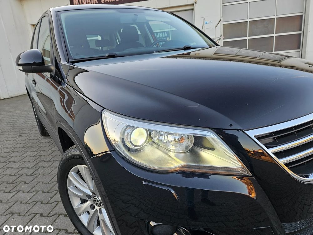 Volkswagen Tiguan 1.4 TSI BlueMotion Technology Exclusive - 25