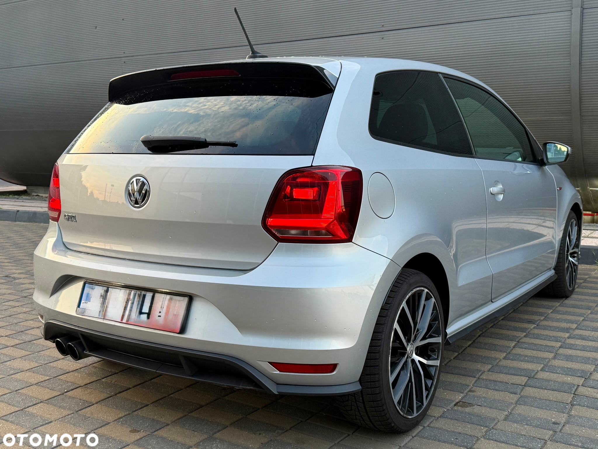 Volkswagen Polo 1.8 TSI (Blue Motion Technology) GTI - 2