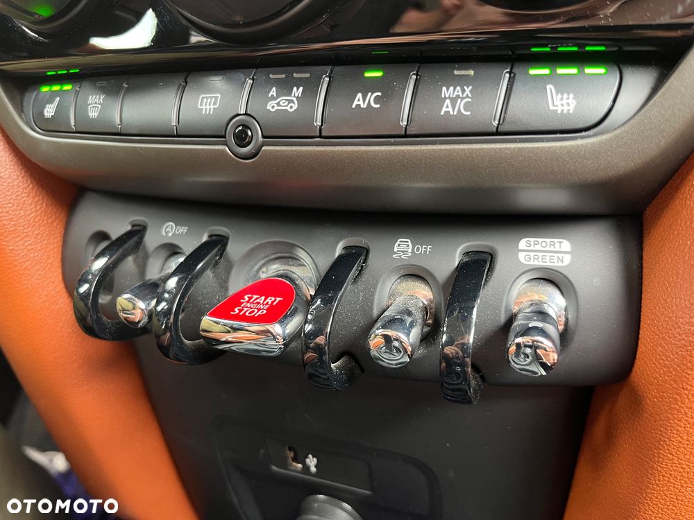 MINI Countryman Cooper D ALL4 Shadow Edition - 33