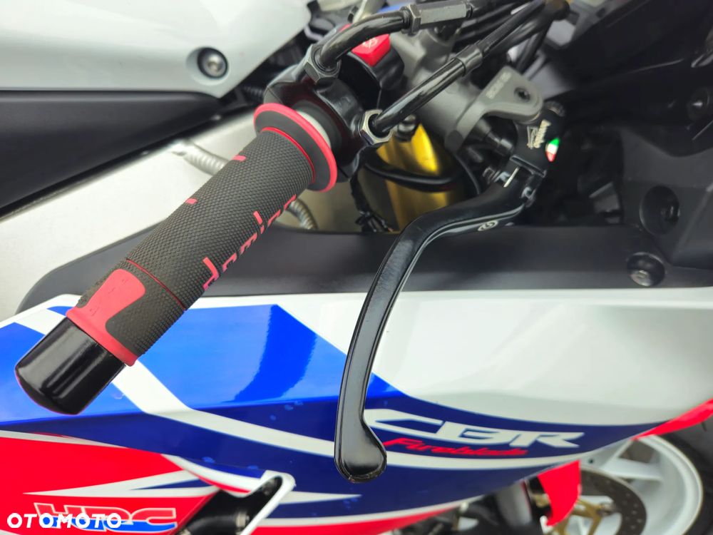 Honda CBR - 18