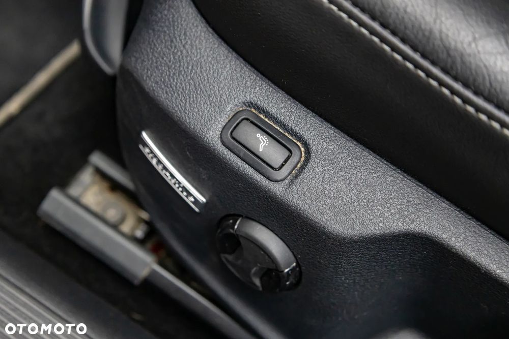 Volkswagen Golf - 13