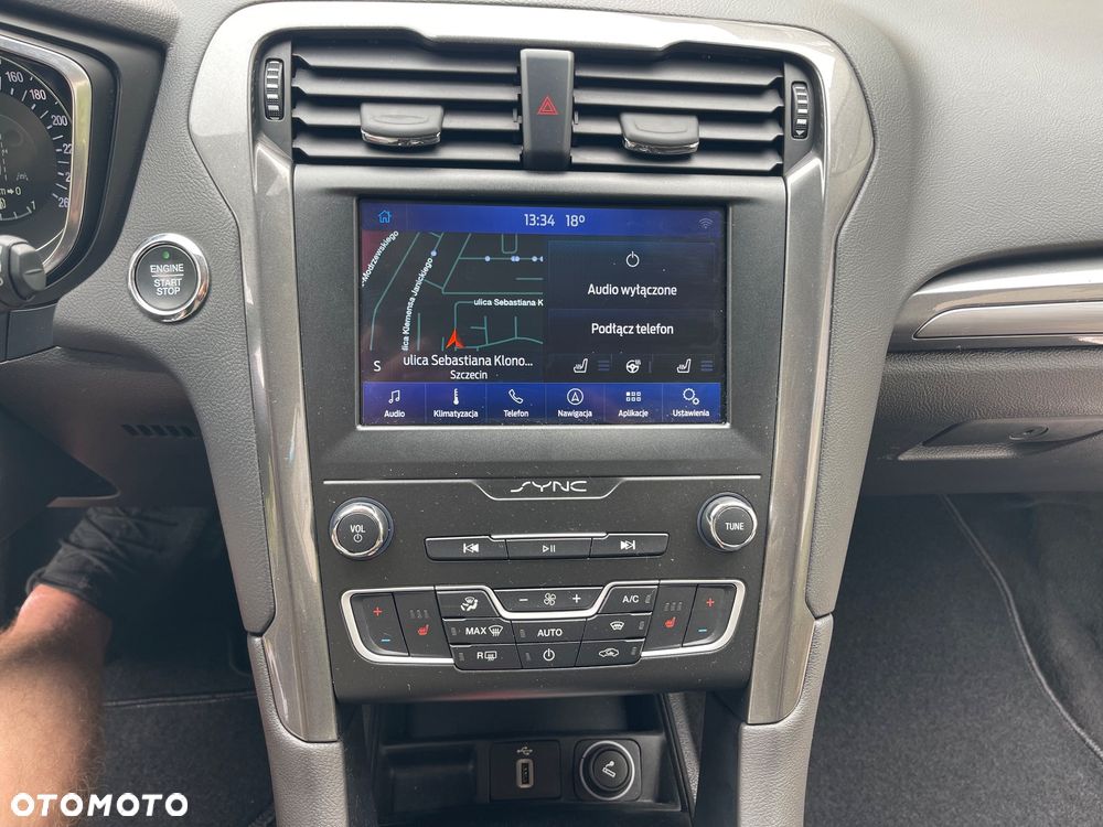 Ford Mondeo - 33