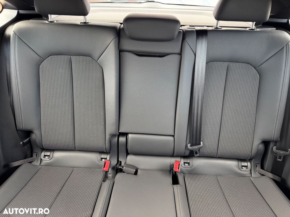 Audi Q3 Sportback 2.0 35 TDI S tronic S Line - 32